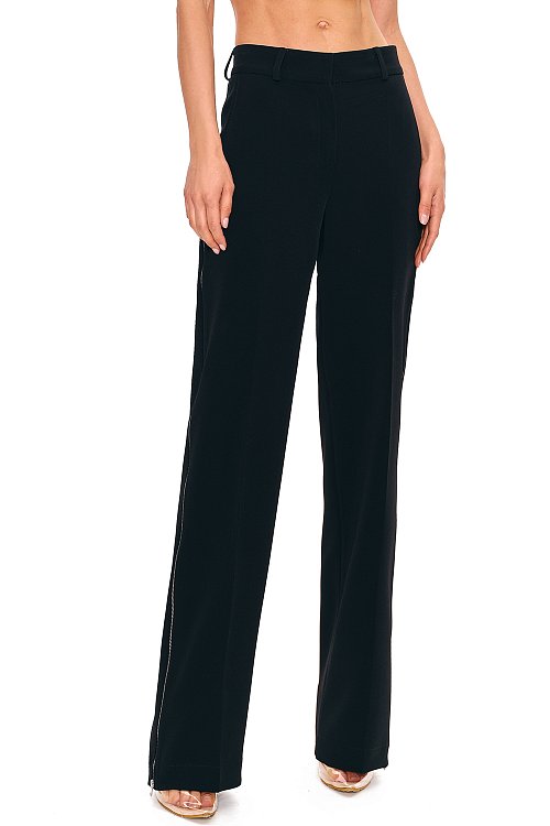 Trousers with side zipper