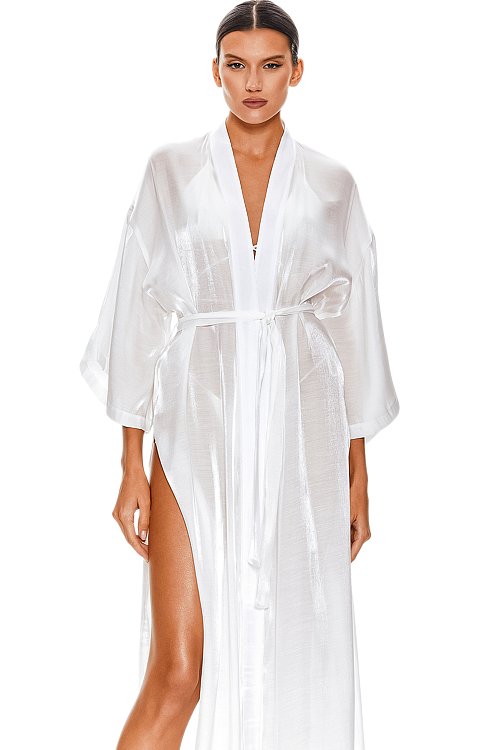 Халат из органзы с разрезами