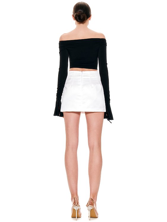 Лонгслив с расклешенными рукавами