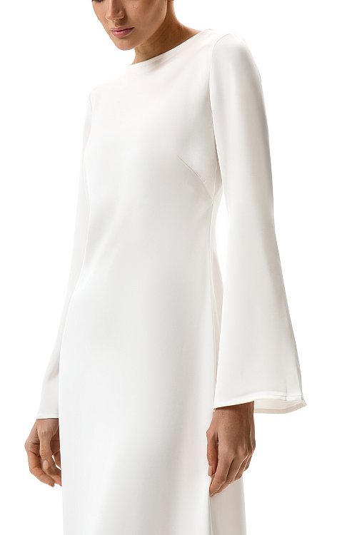 Платье приталенное макси