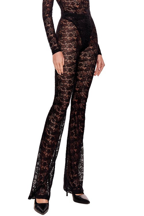 Брюки из гипюра