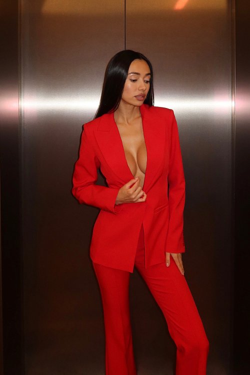 Брюки-клёш со стрелками