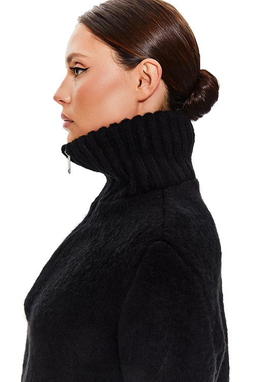 Джемпер на молнии укороченный