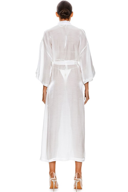 Халат из органзы с разрезами