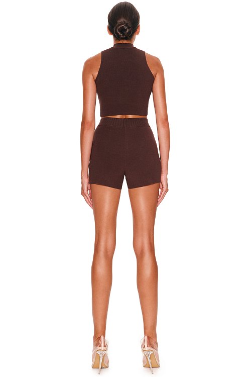 Топ с фигурным вырезом вязаный 