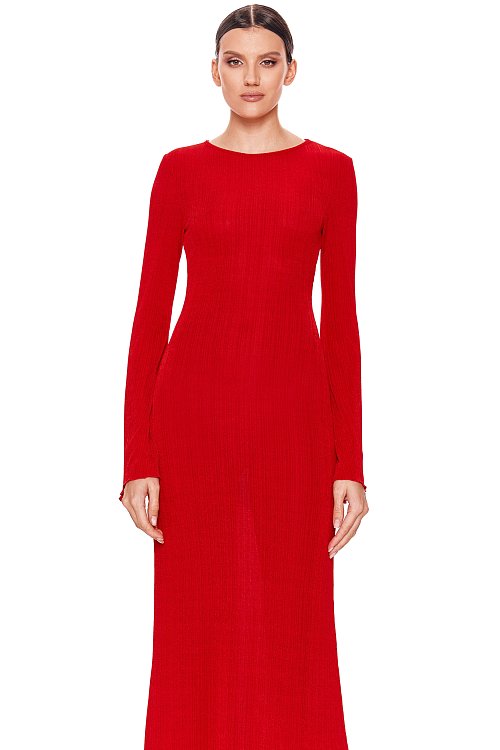 Платье макси из фактурного трикотажа