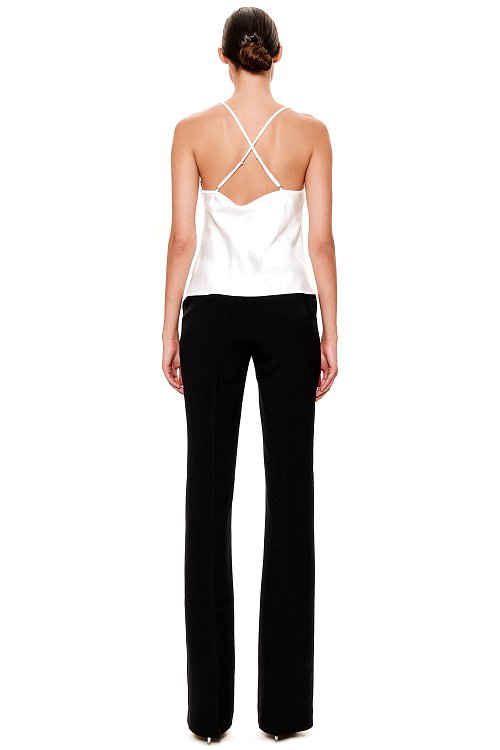 Топ с вырезом качели